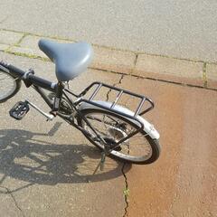 折り畳み式自転車の画像