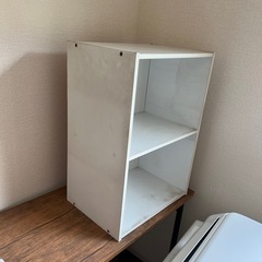 カラーボックス3個　漫画付きの画像