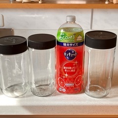 コーヒーの空き瓶6本の画像