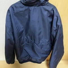asicsウォームアップジャケットの画像