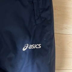 asics ウォームアップパンツの画像