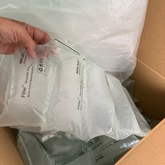 箱いっぱい　エアクッション　緩衝材　