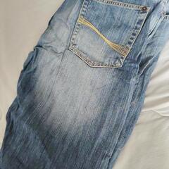 DKNYジーンズの画像
