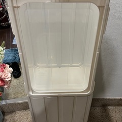衣装ケース２個