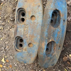 FORDトラクターの重りフロントウエト1セットの画像