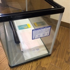 【新品】コトブキ ６０㎝水槽 曲面ガラス バックスクリーン 水温系 カルキ抜きの画像