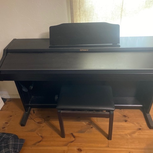 ローランド　電子ピアノ