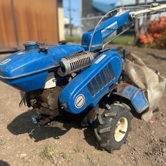 ヰセキ トラクター  耕運機  家庭菜園　
農業