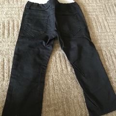 ９５　ズボンの画像