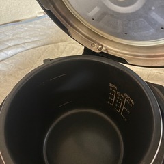 電気圧力鍋の画像