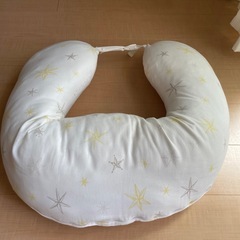抱き枕　授乳クッションの画像