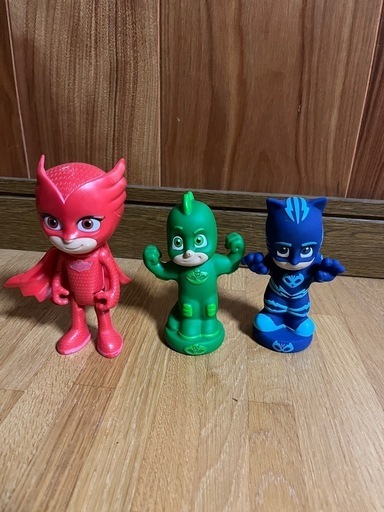 【値下げ！】パジャマスクPJマスクフィギュア・おもちゃセット Amazon | PJ Masks パジャマスク Collectible 5-Piece Figure