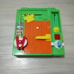 いたずら1歳やりたい放題　本型

