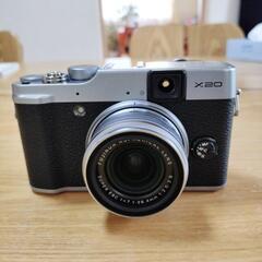 富士フィルムx20シルバー　値下げしましたの画像