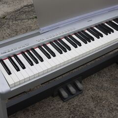 YAMAHA ヤマハ 電子ピアノ P-85S 88鍵 GHS鍵盤 スリムデザイン 軽量・コンパクト 動作品の画像