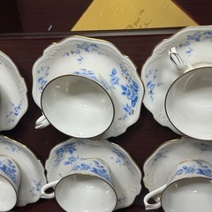 ノリタケ Ivory china ブルーローズ 　カップ＆ソーサーの画像