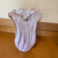 ガラス花瓶
の画像