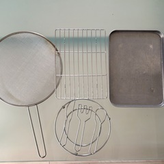 キッチン用品　１つ　80円〜