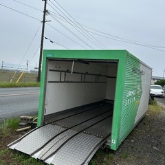 トラックコンテナ