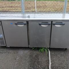 ホシザキテーブル式冷凍冷蔵庫