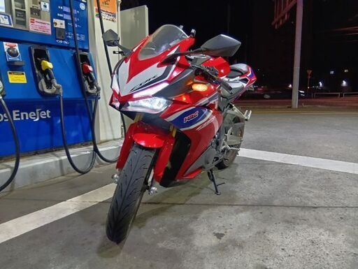 cbr250rr　MC51　ホンダ　中型バイク　250cc