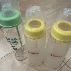 哺乳瓶