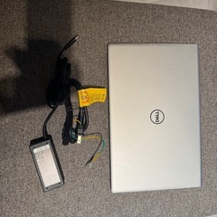 美品　DELL ノートパソコン　inspiron 15 3520...