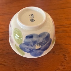 急須と湯呑みのセットの画像