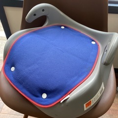 ジュニアシート　エールべべ