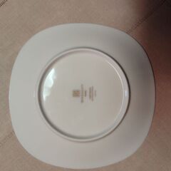 0円  ジバンシーの花柄角皿　5枚組の画像