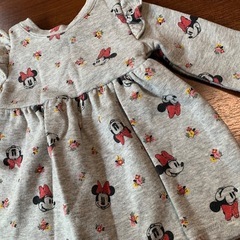 baby GAP ミニー　長袖トレーナー　3-6monthの画像
