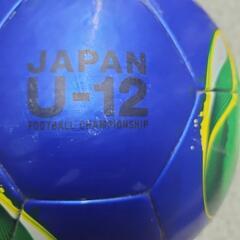 アディダス　子供用サッカーボール