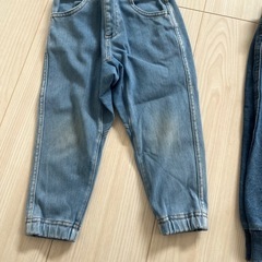 ズボン90cmの画像