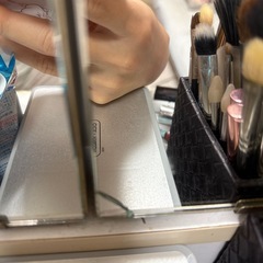 ミニドレッサー　椅子付きの画像