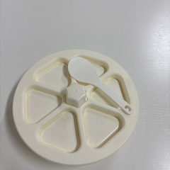 おにぎりメーカー　２個セットの画像