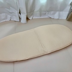 【お譲り先が決まりました】
【美品】neomamaism（ネオママイズム） ベッドインベッド ※スペアクッションパッド付きの画像