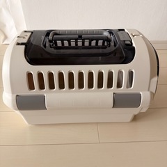 【ほぼ未使用】ペット用上扉付きキャリー｜リッチェル Sサイズの画像
