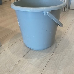 バケツ　クロス　壁紙　掃除