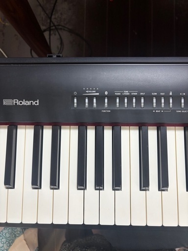 電子ピアノ　Roland FP-30
