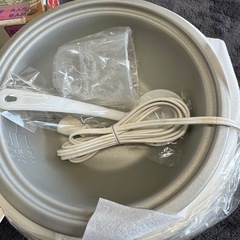 【伊那市引き取り限定】電気おかゆ鍋の画像