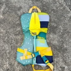 ハイパーライト　ライフジャケット　水泳　プール　幼児用