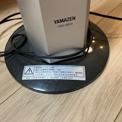 縦型扇風機 首振り機能 リモコンあり ジャンク品の画像