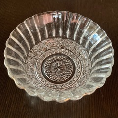 【ヴィンテージ】ガラスの小鉢×3客　金彩　細工模様　華やか　インテリアにも◎の画像