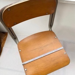 学校の椅子　古い学校の椅子　チェア　古家具　古民家　アンティーク　ヴィンテージ　
家具　昭和レトロ　椅子　スツール　花台　インテリア の画像