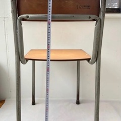 学校の椅子　古い学校の椅子　チェア　古家具　古民家　アンティーク　ヴィンテージ　
家具　昭和レトロ　椅子　スツール　花台　インテリア の画像