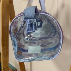 プールバッグの画像