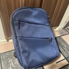 【新品同様】ビジネスリュック・ファン搭載ネイビー色　