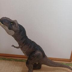 恐竜　おもちゃ
