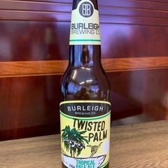 ⑨オーストラリアビール　空ボトル