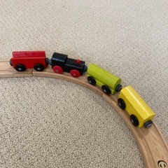 （値下げ）木製　線路と電車セットの画像